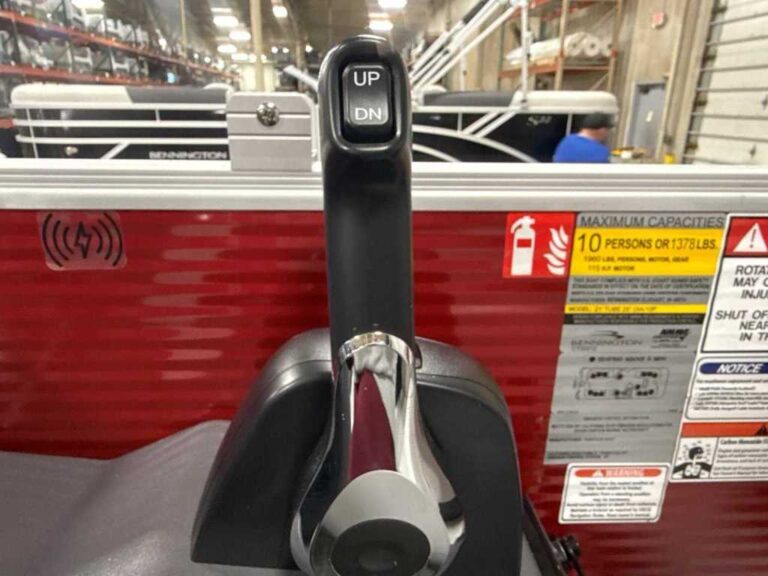 2026 Bennington 22SSR - SPECIAL PACKAGE US-ETWS9330J526 [photo 13]